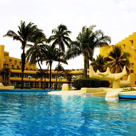 Heden Golf Hotel Abidjan Exterior foto