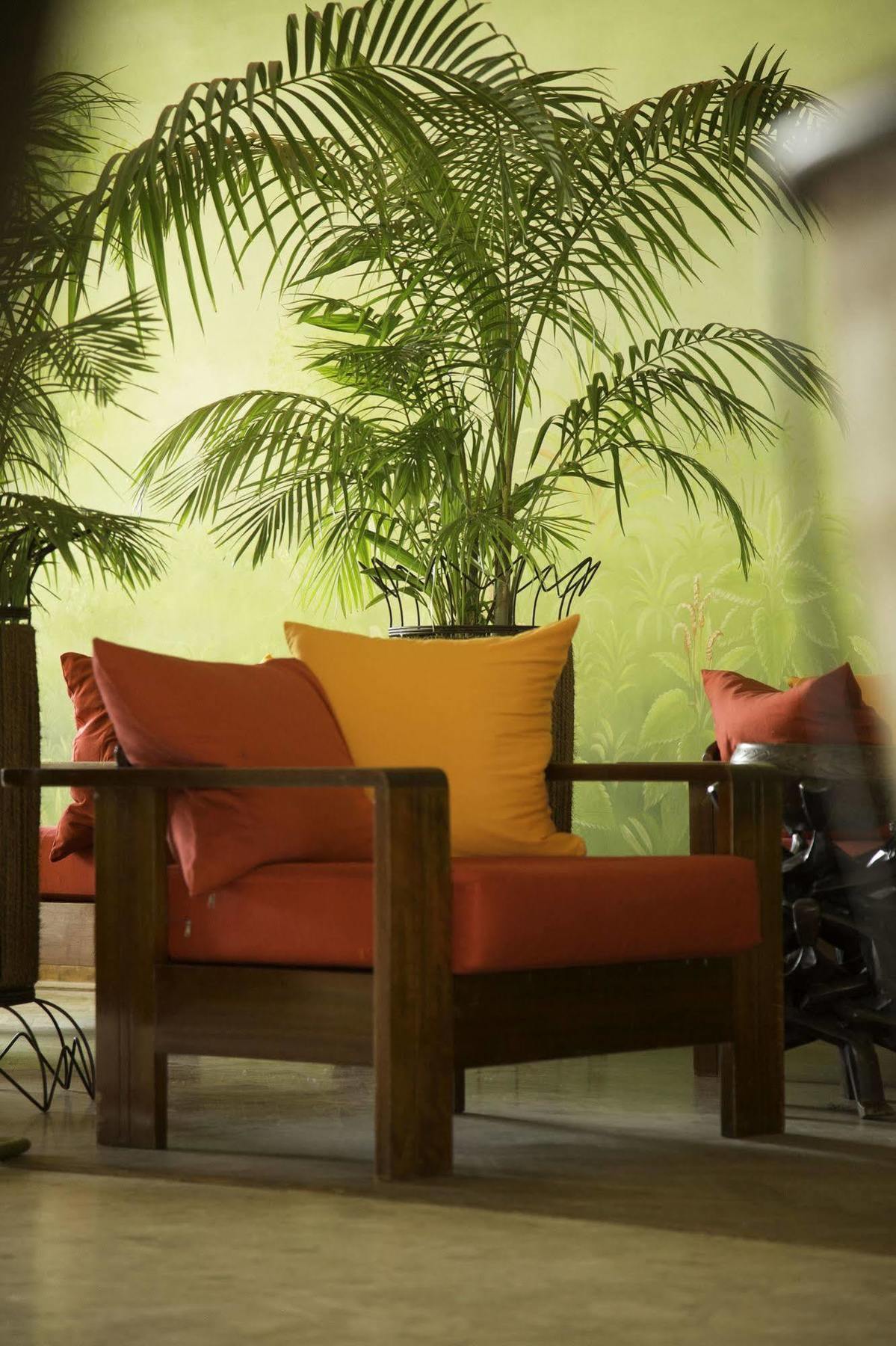 Heden Golf Hotel Abidjan Exterior foto